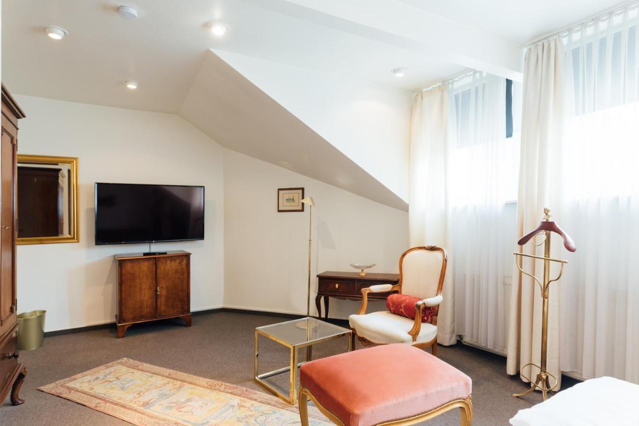 Das Kleine Hotel In Ruhiger Stadtlage Wiesbaden Dış mekan fotoğraf
