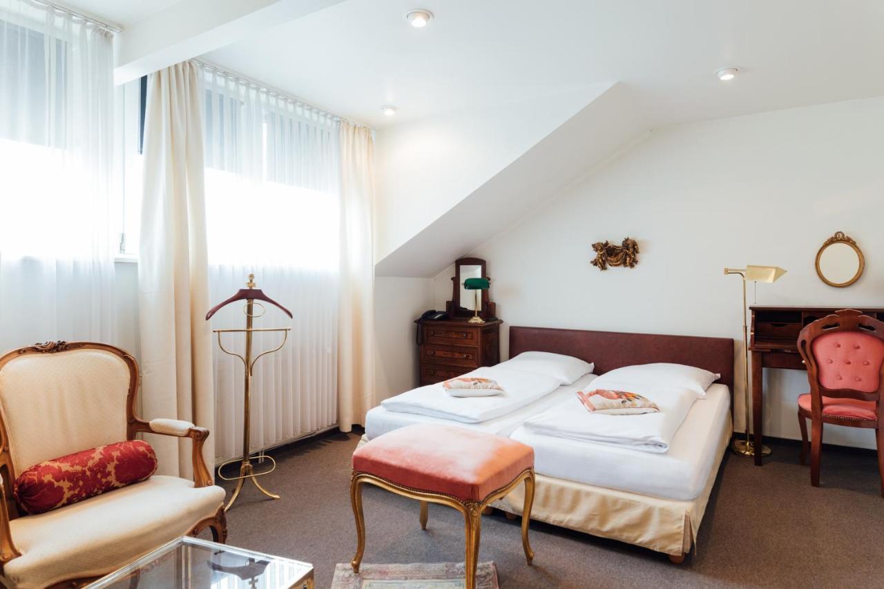 Das Kleine Hotel In Ruhiger Stadtlage Wiesbaden Dış mekan fotoğraf