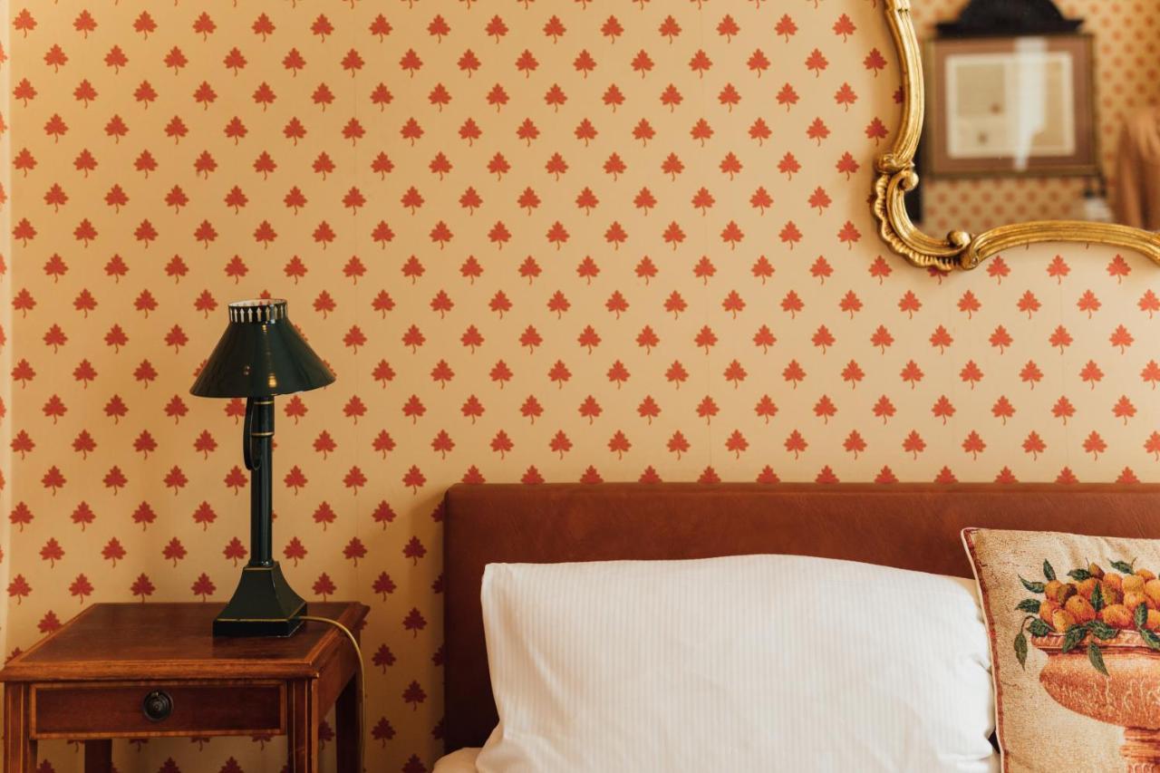 Das Kleine Hotel In Ruhiger Stadtlage Wiesbaden Dış mekan fotoğraf