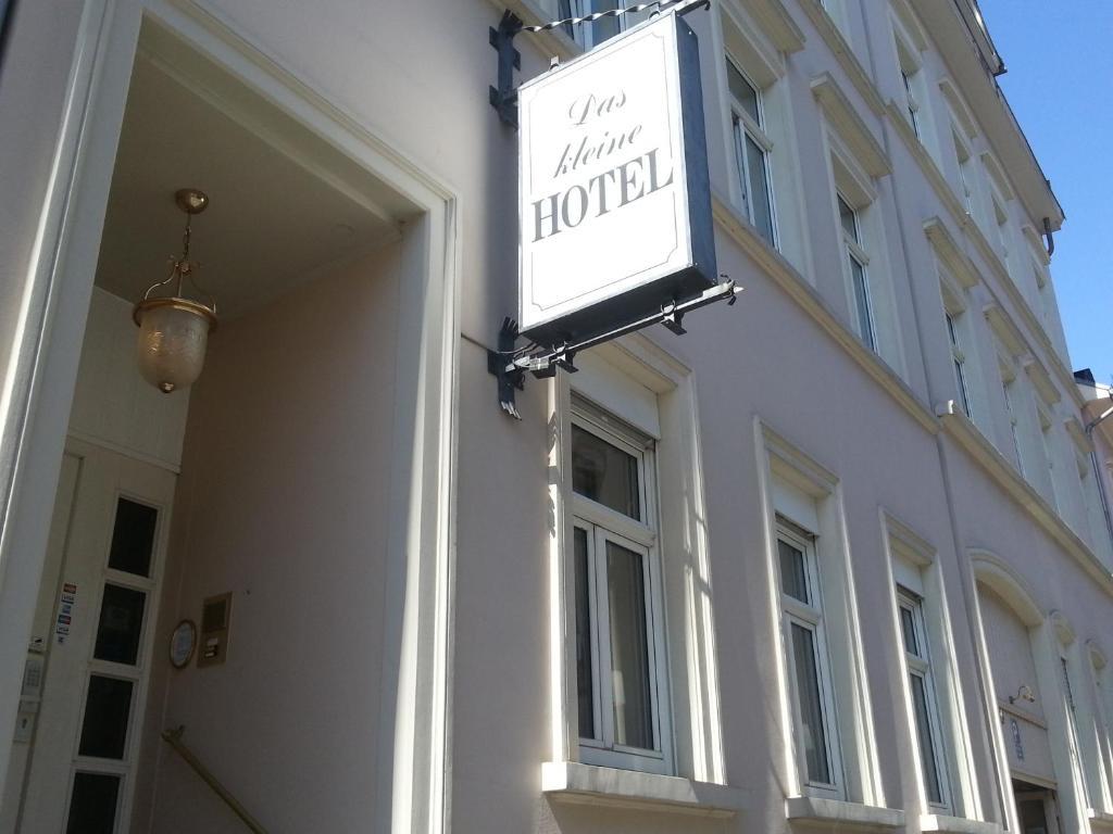Das Kleine Hotel In Ruhiger Stadtlage Wiesbaden Dış mekan fotoğraf